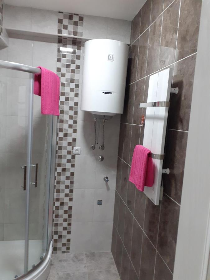 Apartman Petres Σόμπορ Εξωτερικό φωτογραφία