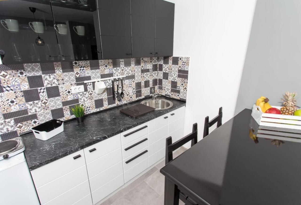 Apartman Petres Σόμπορ Εξωτερικό φωτογραφία