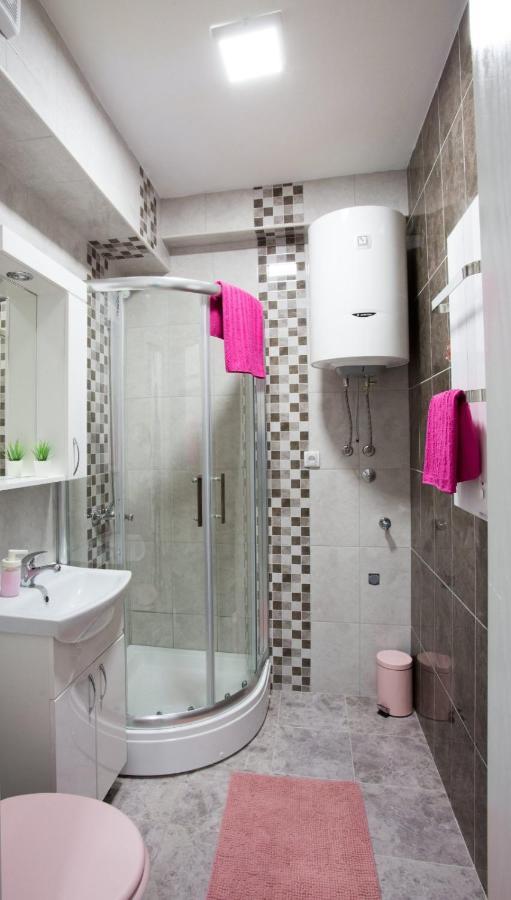 Apartman Petres Σόμπορ Εξωτερικό φωτογραφία