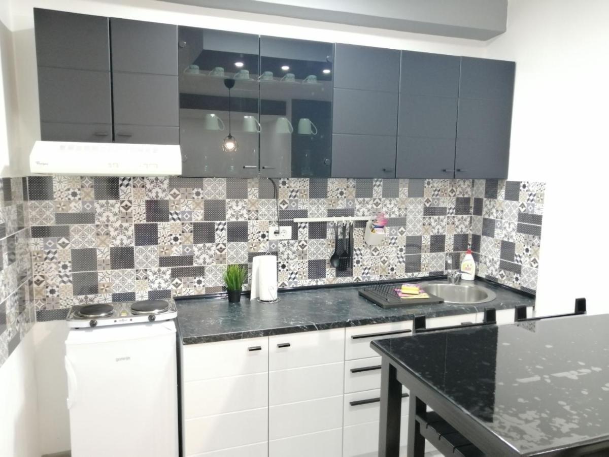 Apartman Petres Σόμπορ Εξωτερικό φωτογραφία
